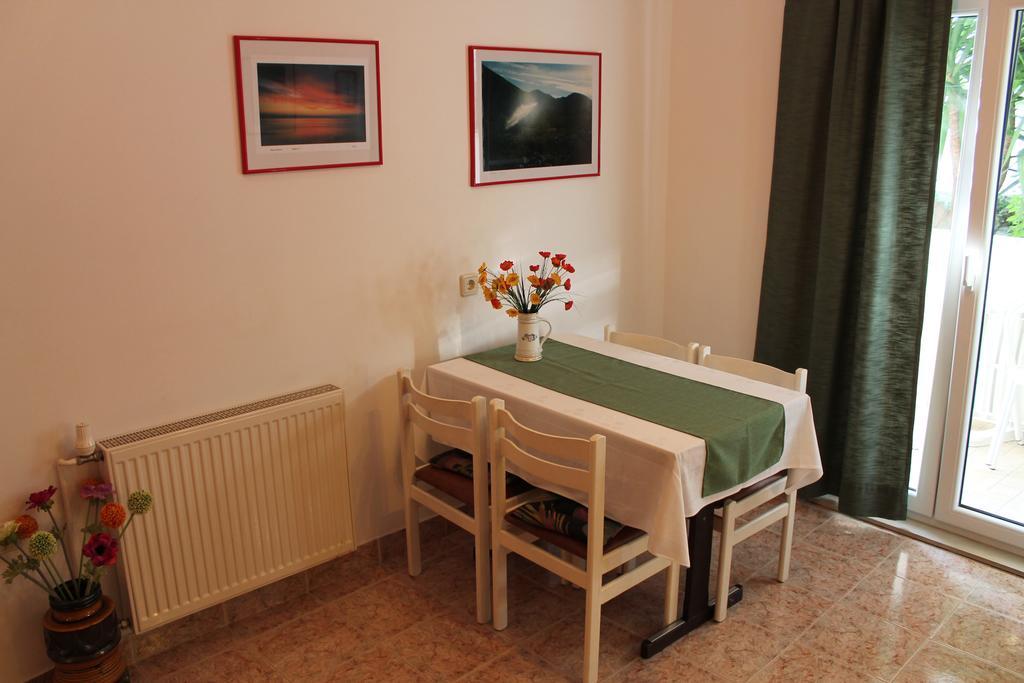 Adria Apartments Podgora Pokoj fotografie